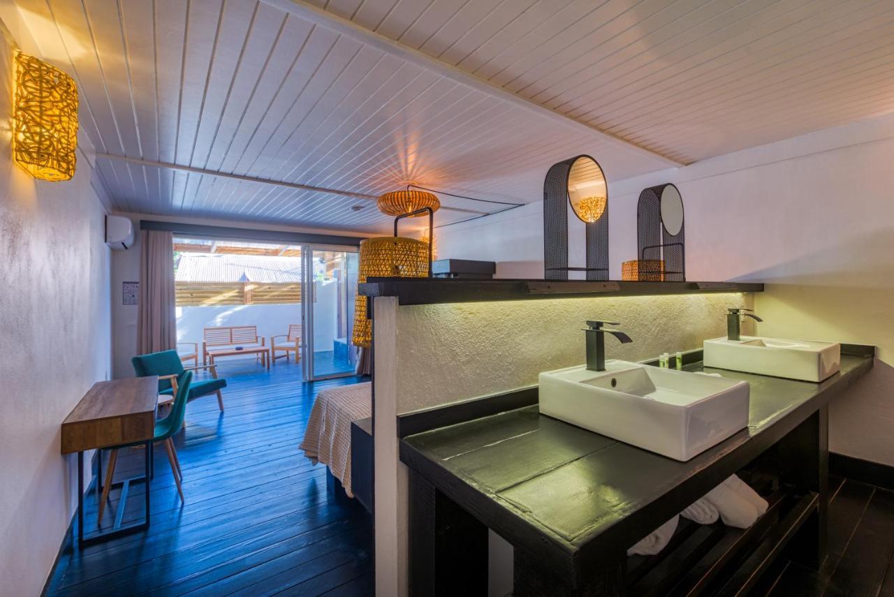 Love Boutique Hotel Grand Case Exteriör bild
